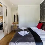 Royal Apartahotel 4*