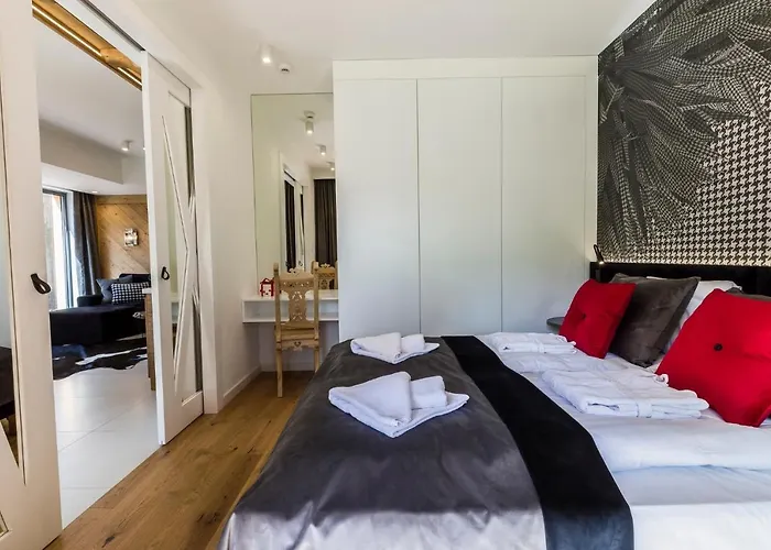 Royal Hotel apartamentowy 4*